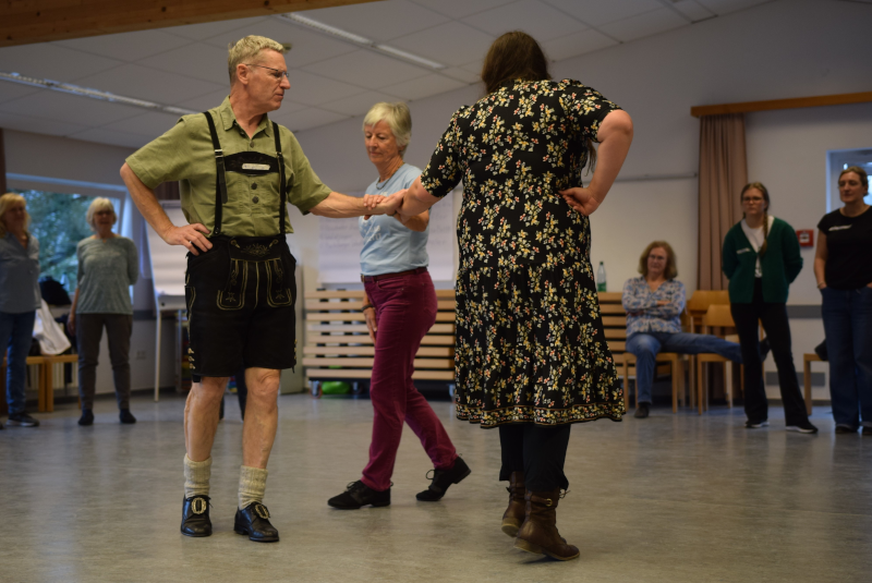 slider-volkstanzlehrgang-2026_02